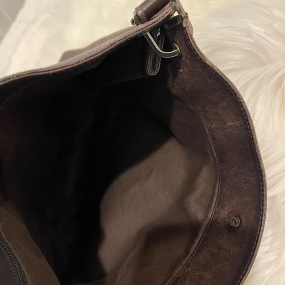 GUCCI Monogram Messenger Bag - Picture 6 of 9